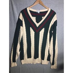 Izod V-Neck Sweater in Green and Cream